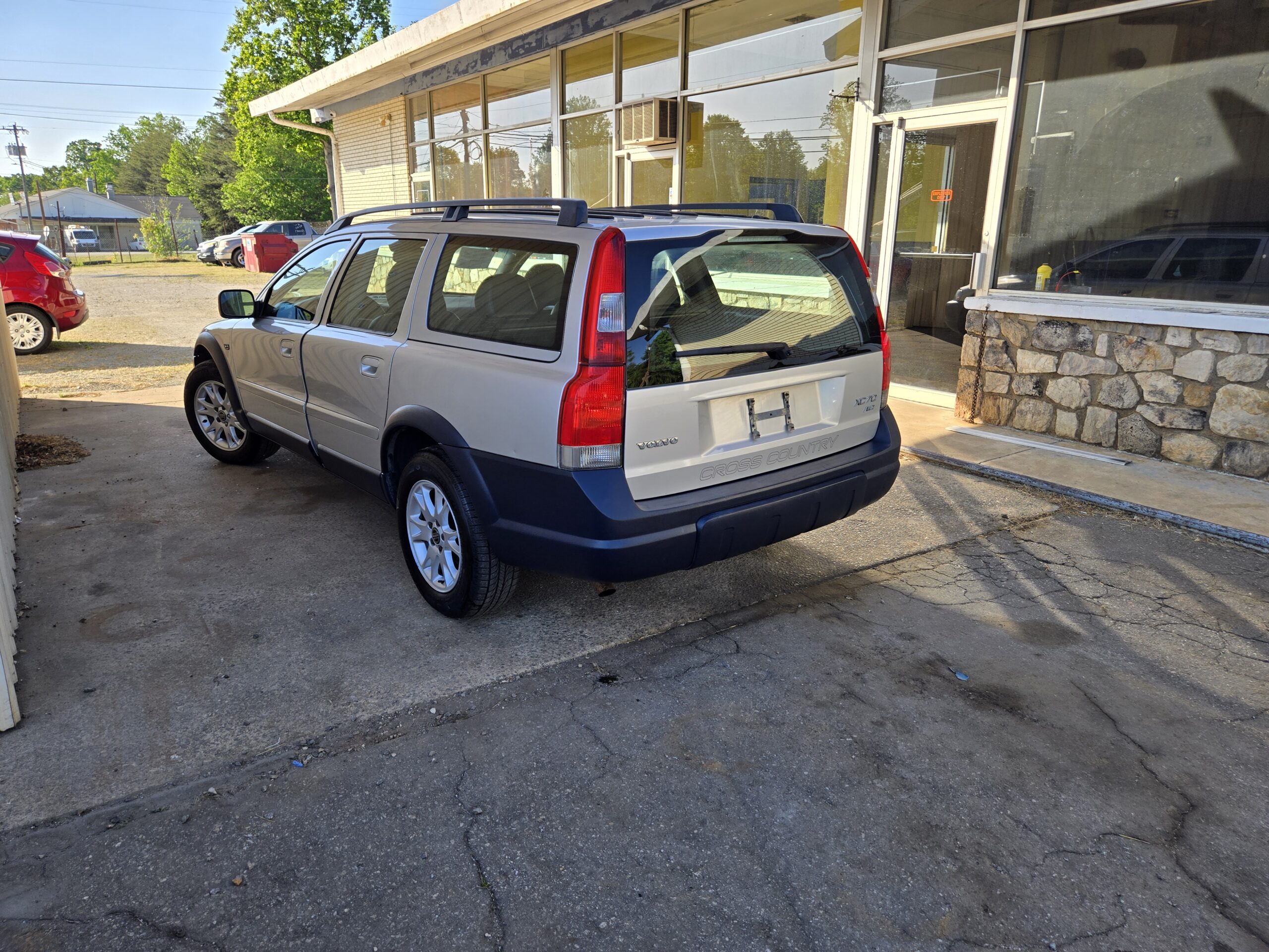 
								2004 Volvo XC70 full									