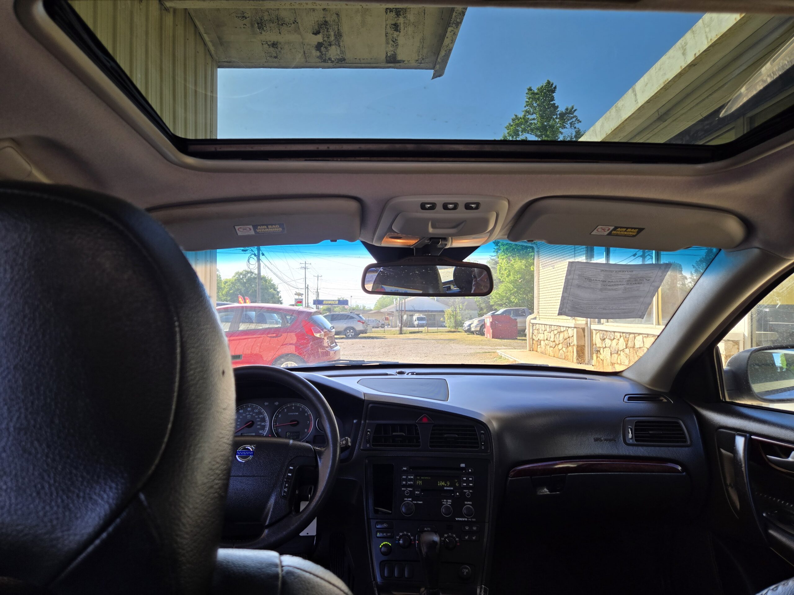 
								2004 Volvo XC70 full									
