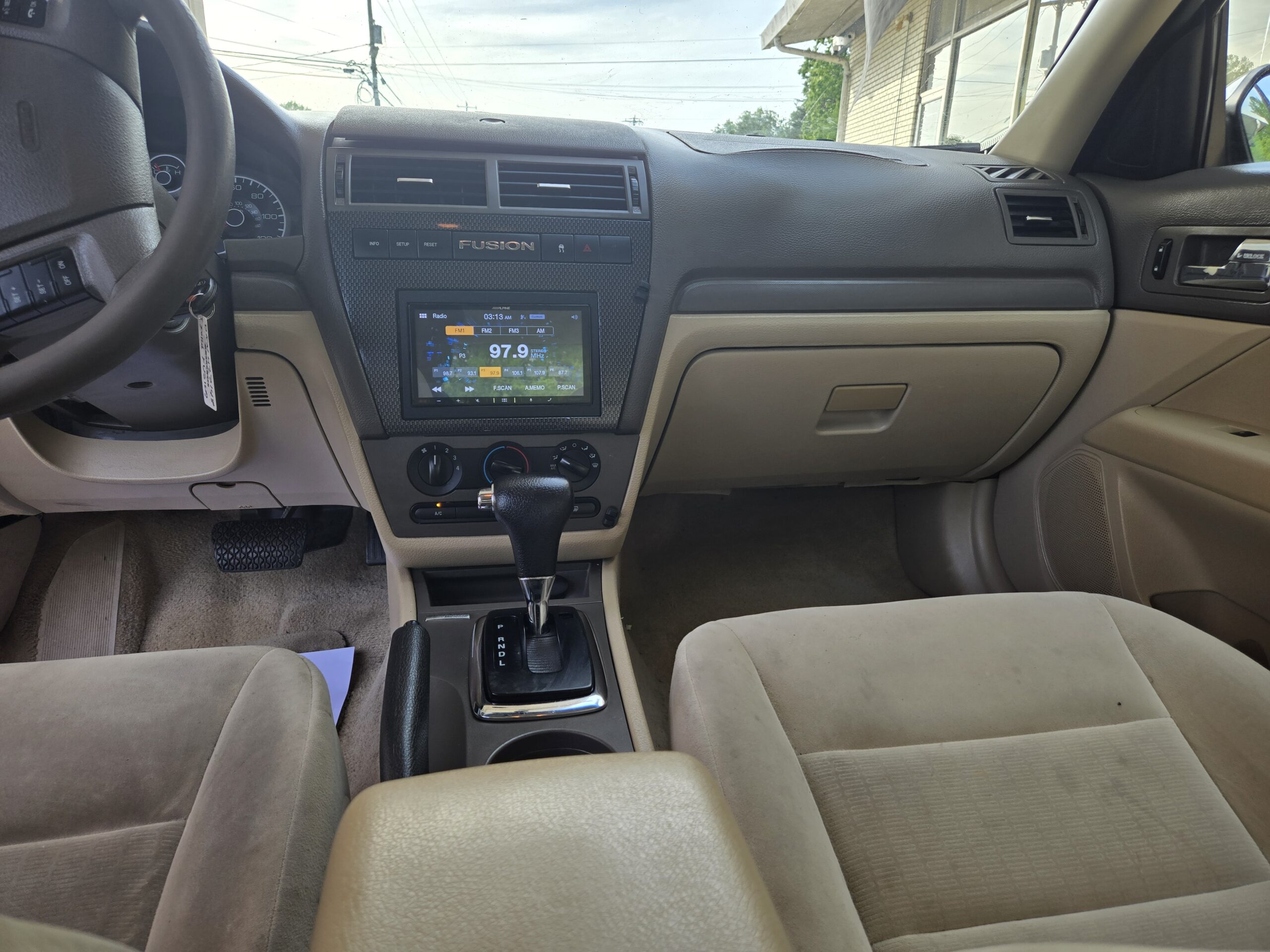 
								2009 Ford Fusion full									