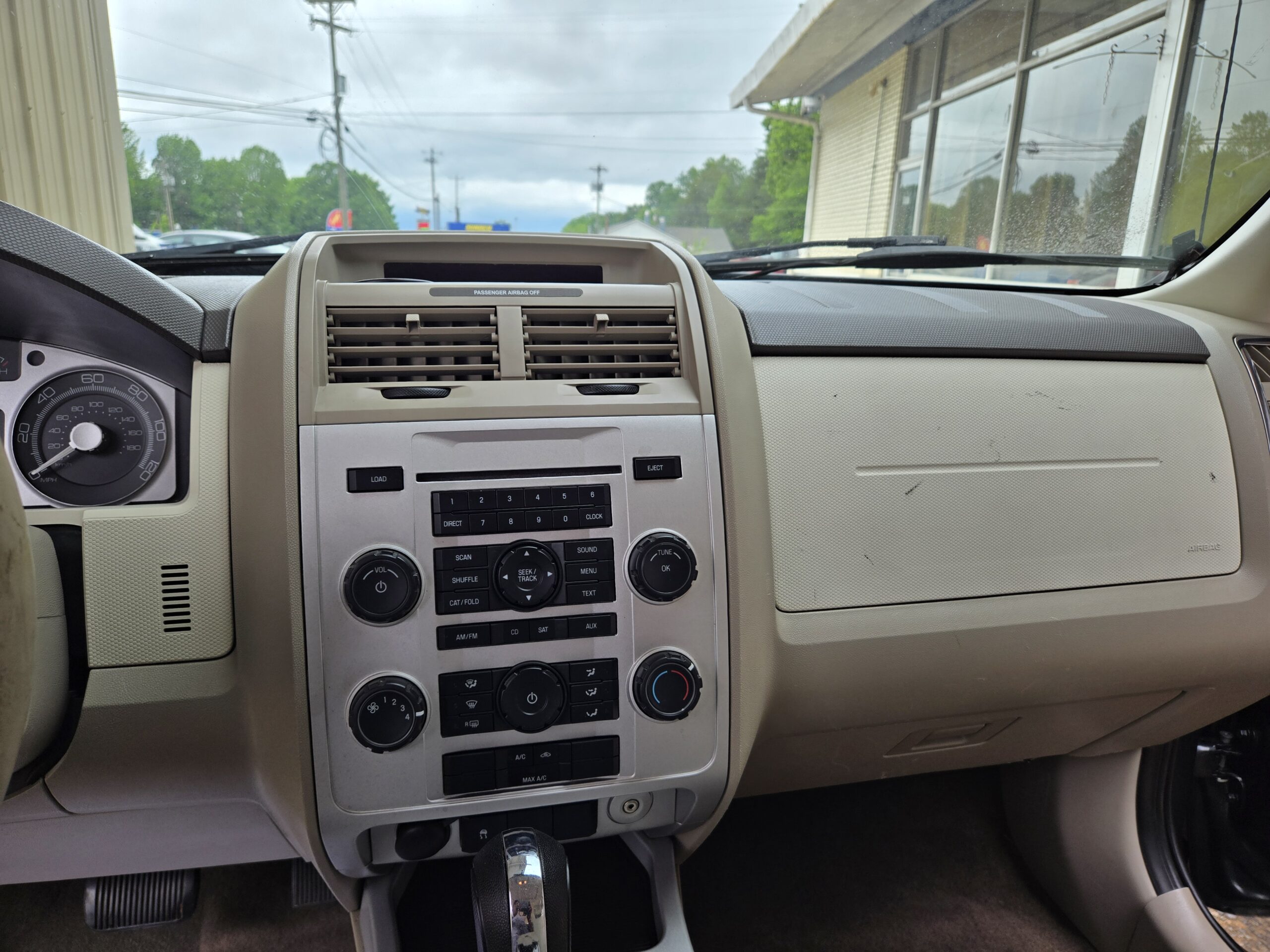 
								2008 Mercury Mariner full									