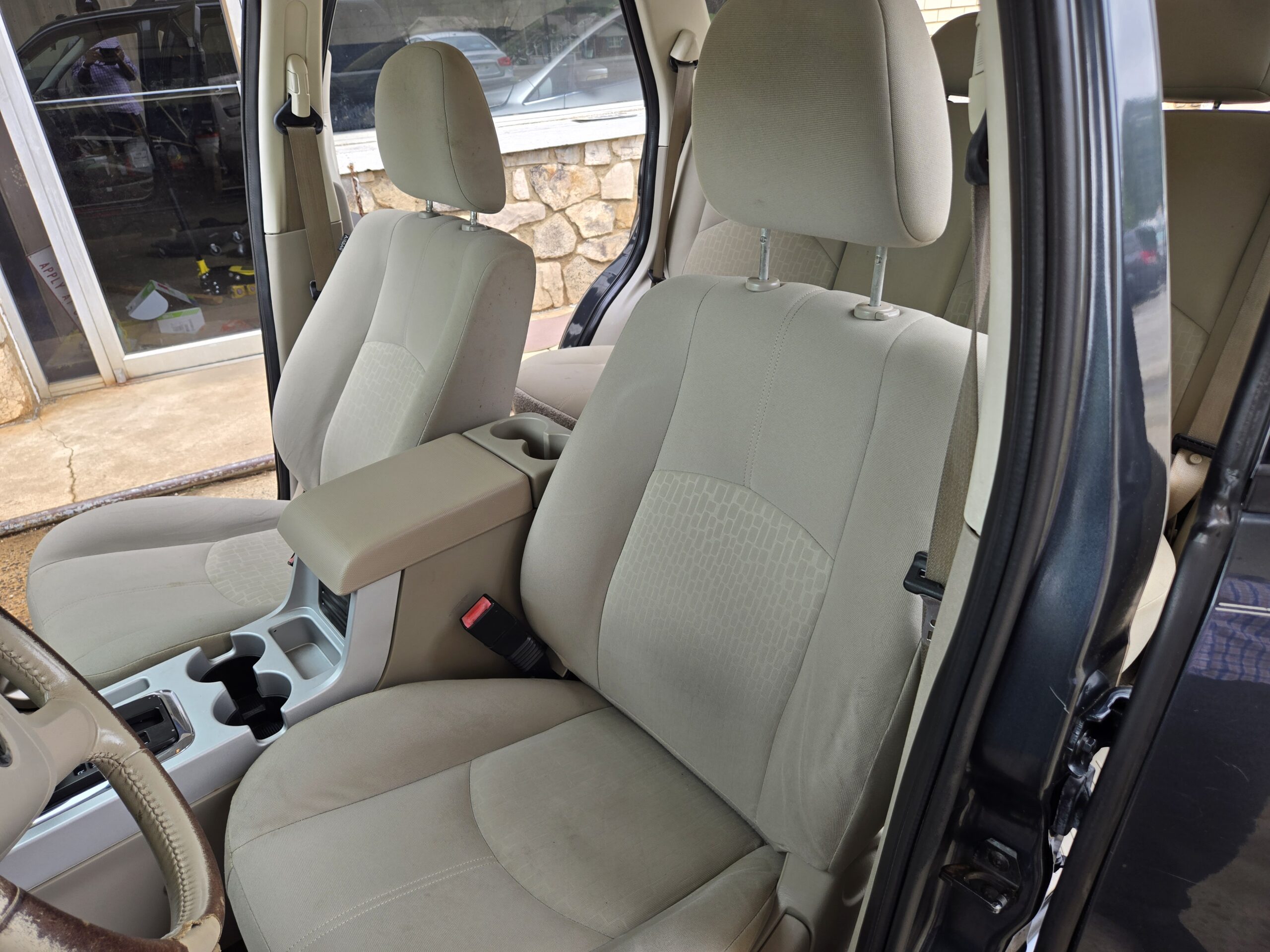 
								2008 Mercury Mariner full									
