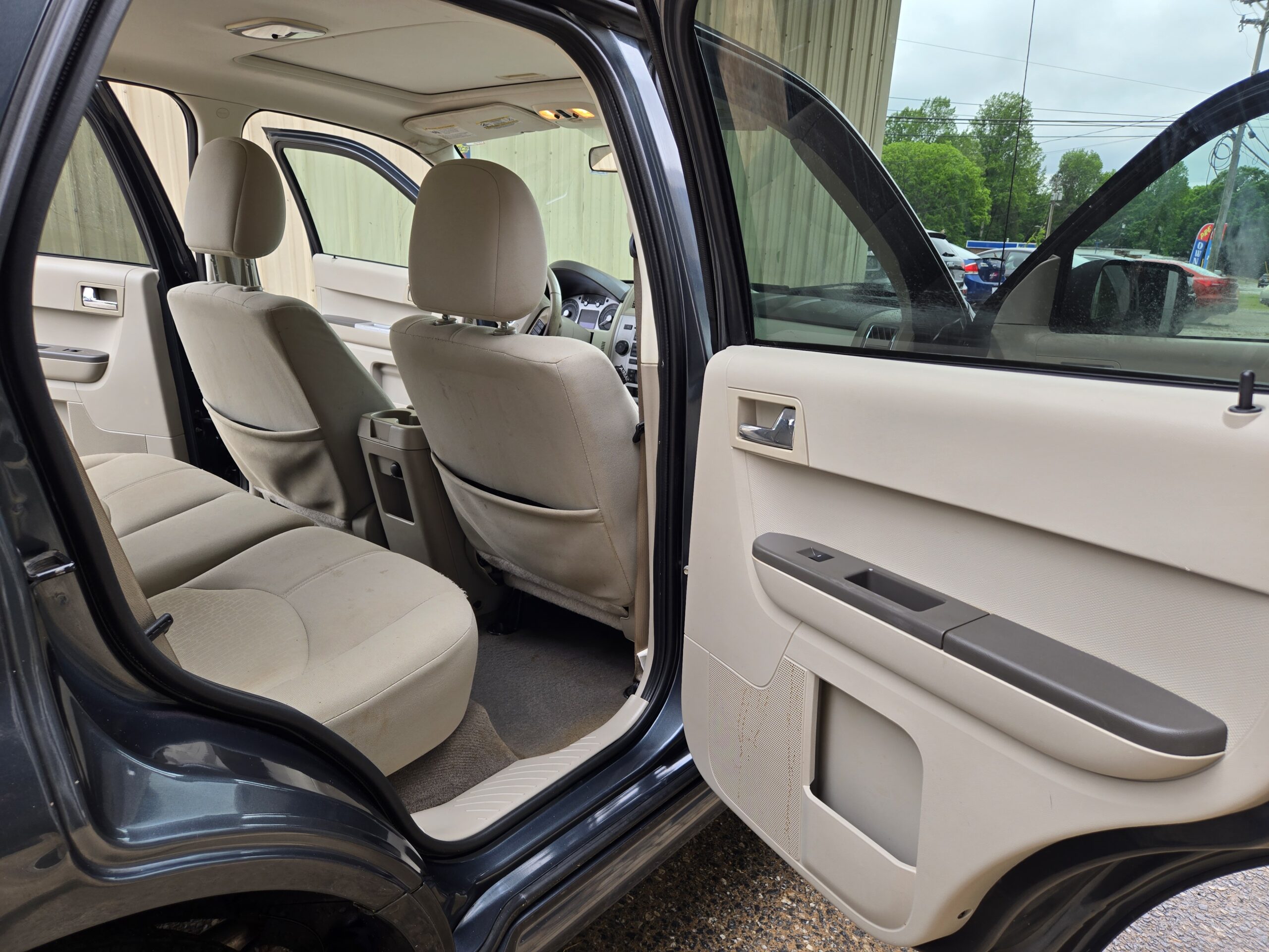 
								2008 Mercury Mariner full									