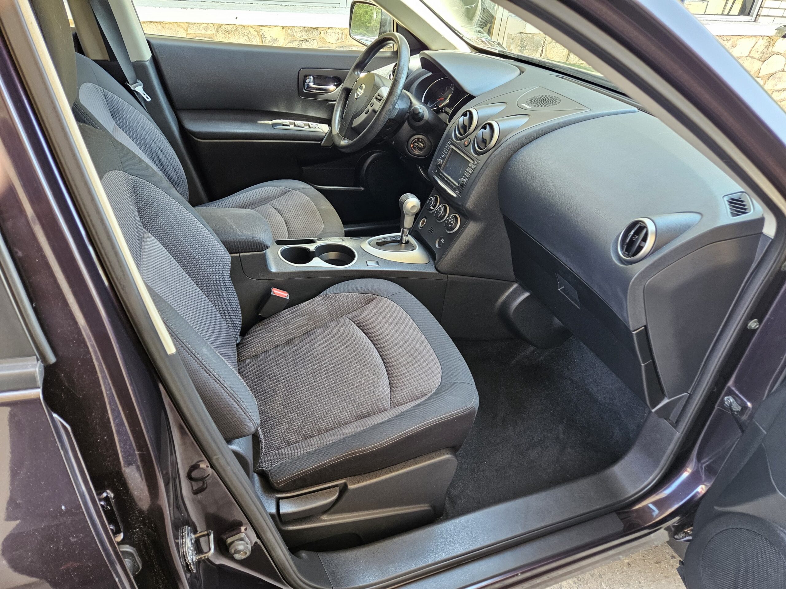 
								2013 Nissan Rogue full									