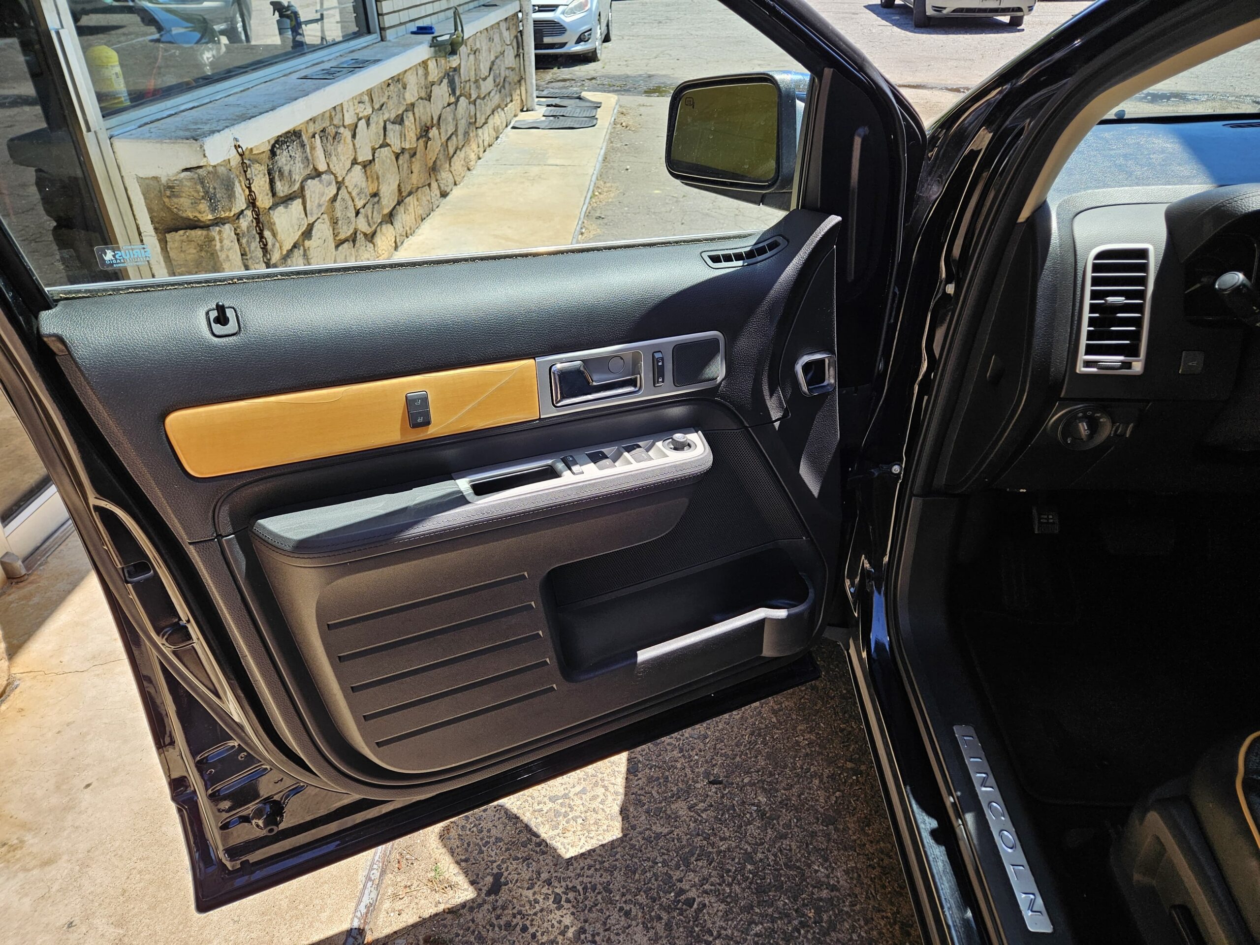 
								2009 Lincoln MKX full									