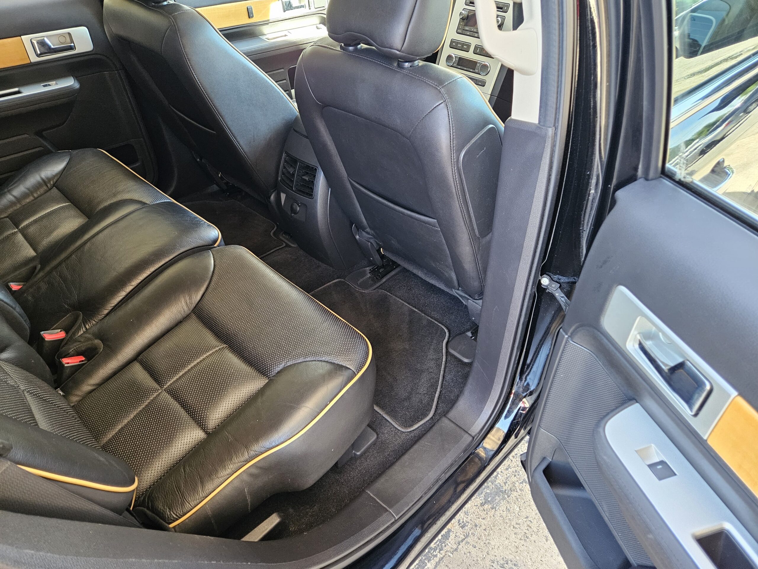 
								2009 Lincoln MKX full									