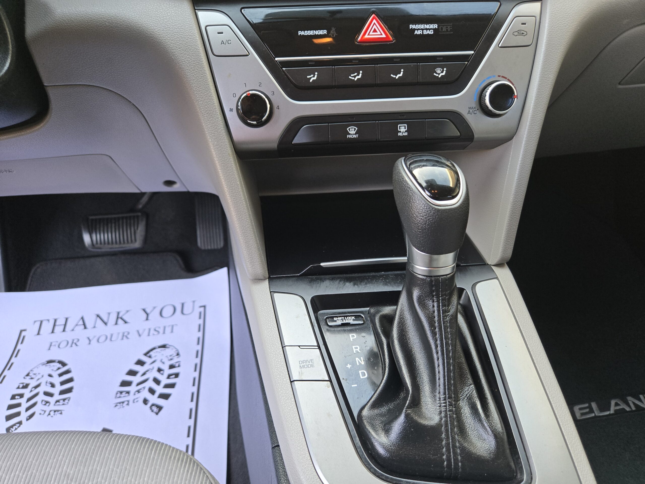 
								2017 Hyundai elantra full									