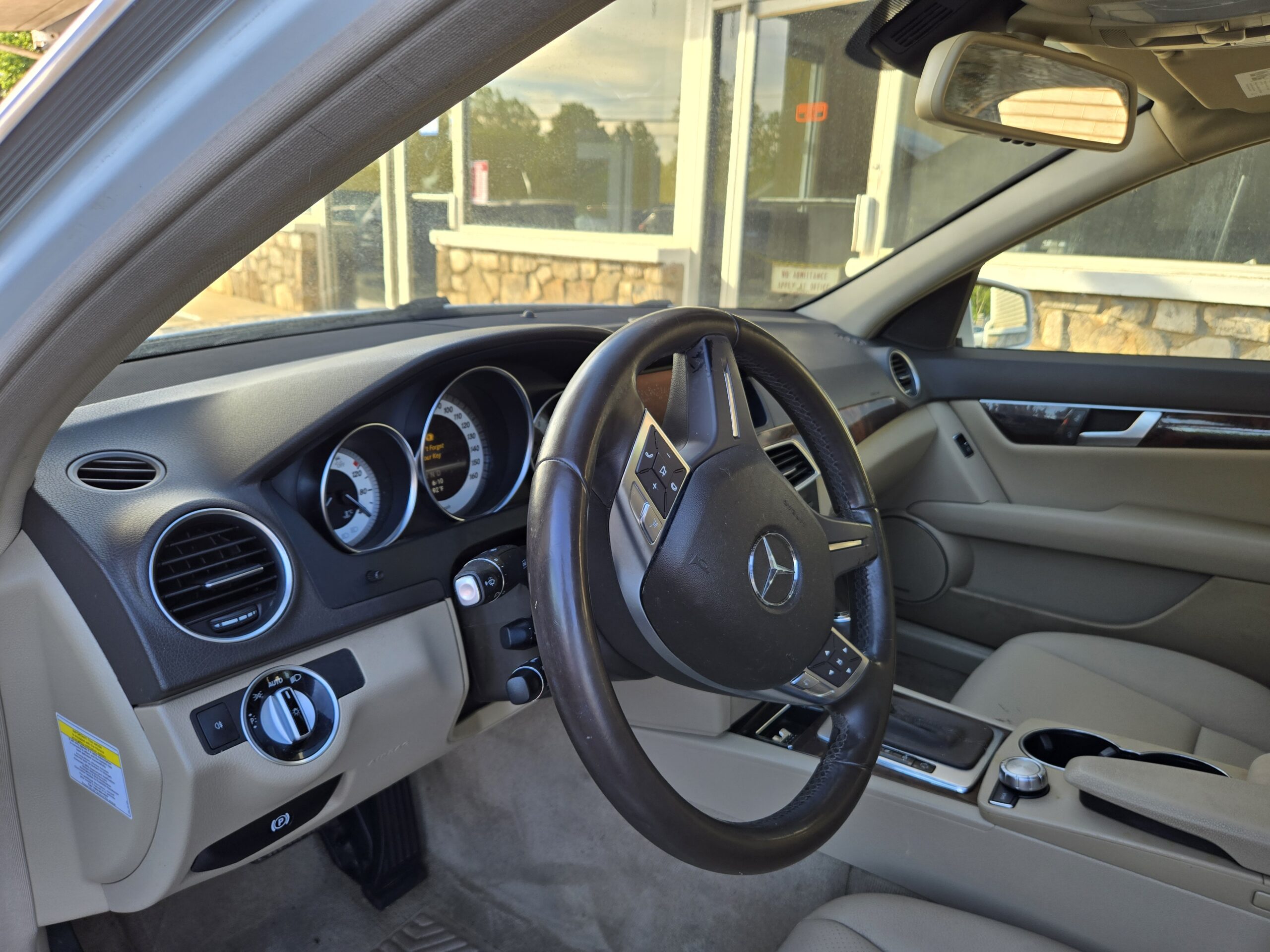 
								2013 Mercedes-Benz C300 full									