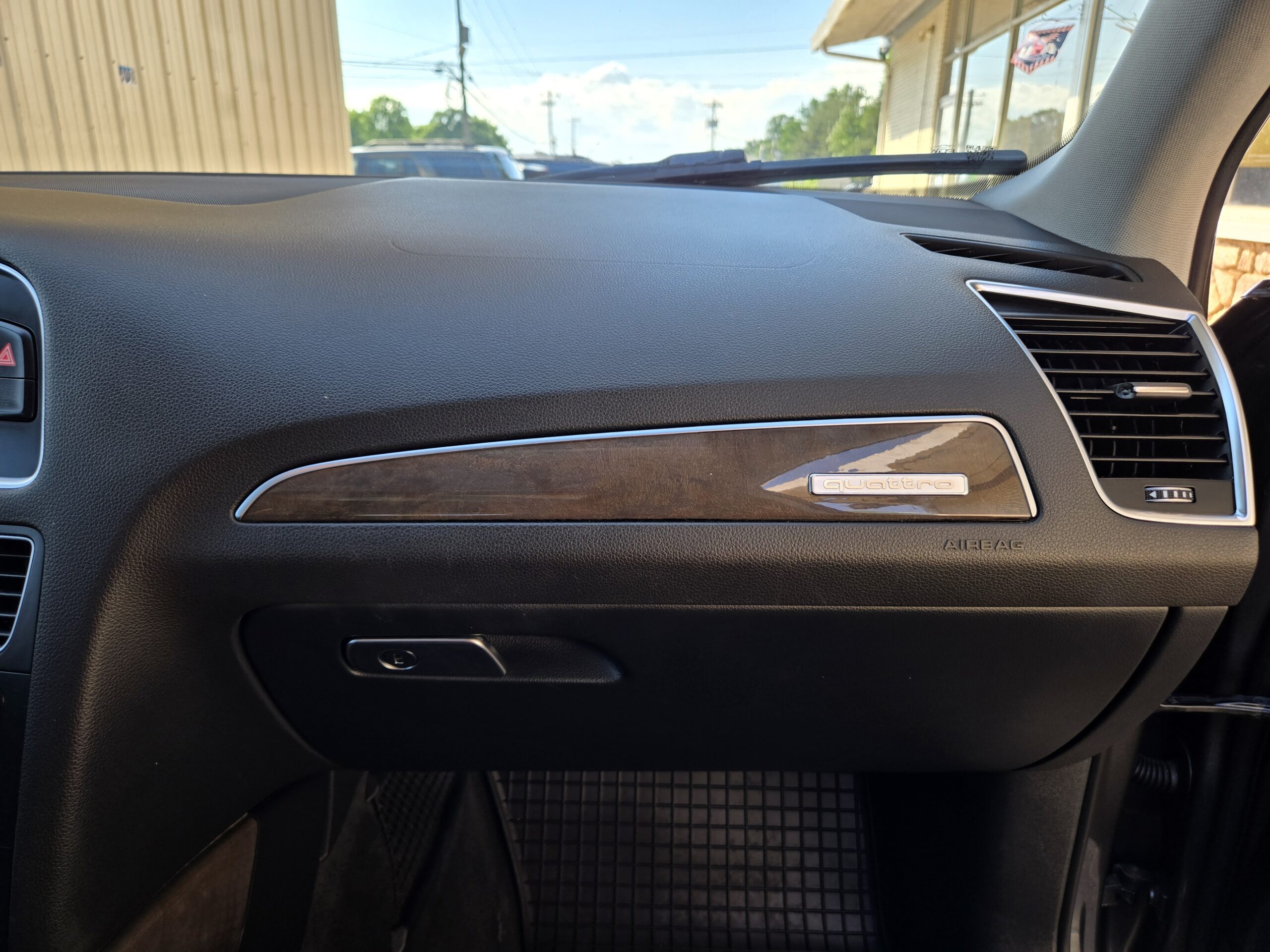 
								2014 Audi Q5 full									
