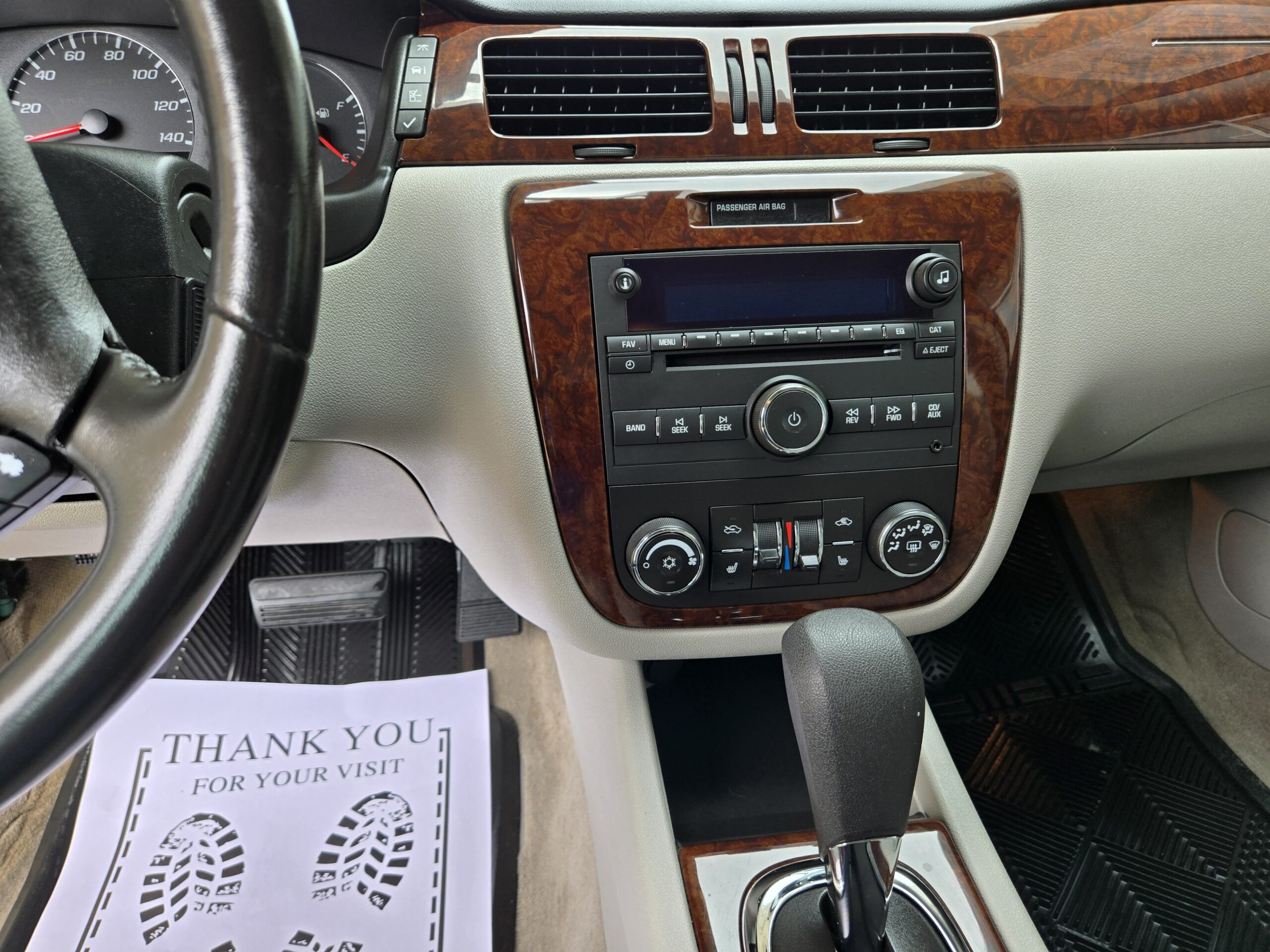 
								2011 Chevrolet Impala full									