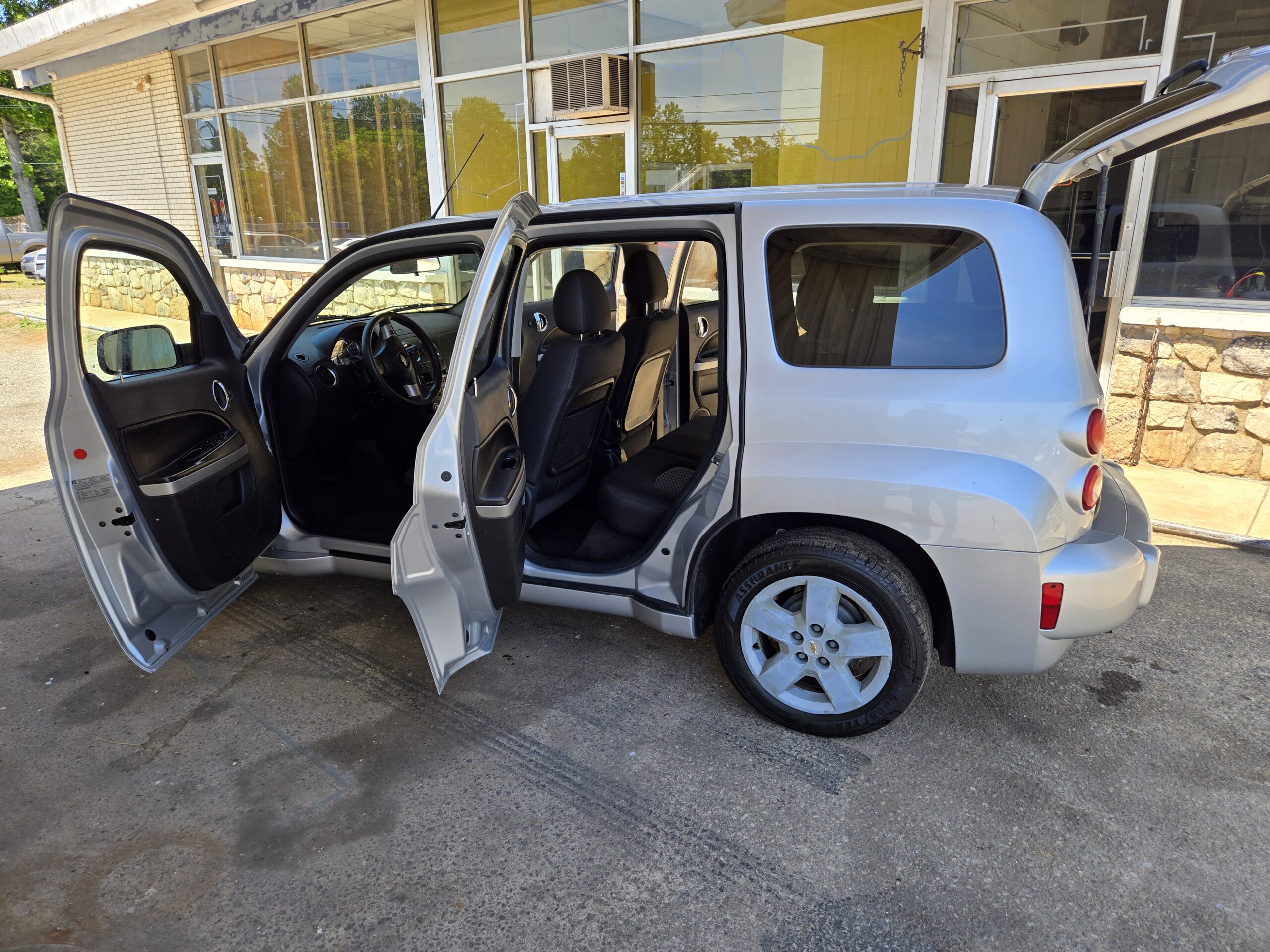 
								2010 Chevrolet HHR full									