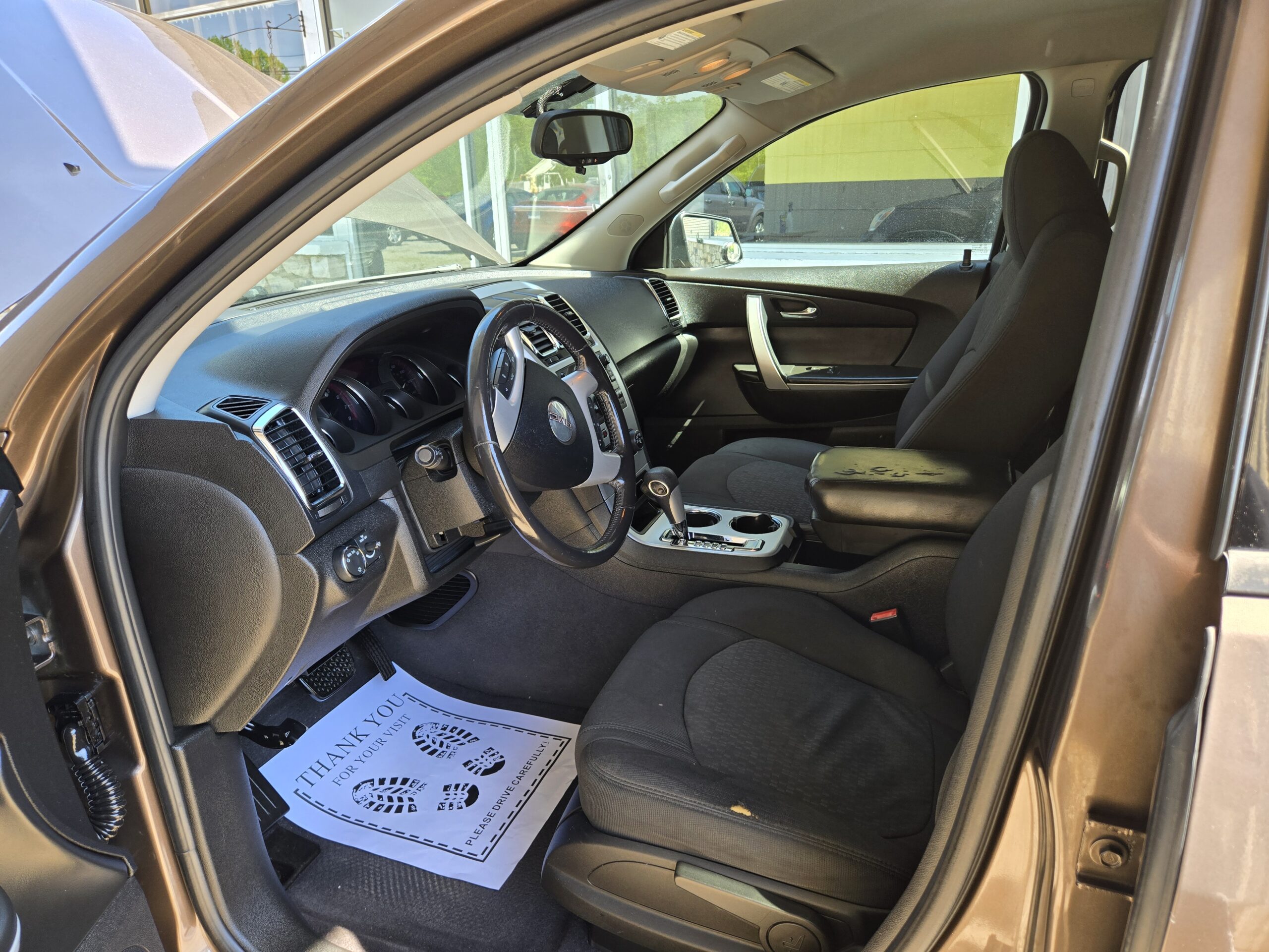
								2011 GMC Acadia full									