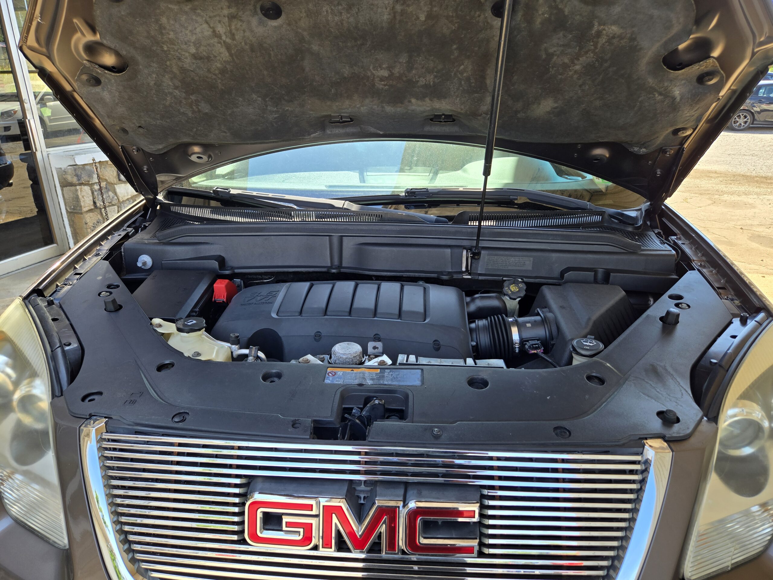 
								2011 GMC Acadia full									