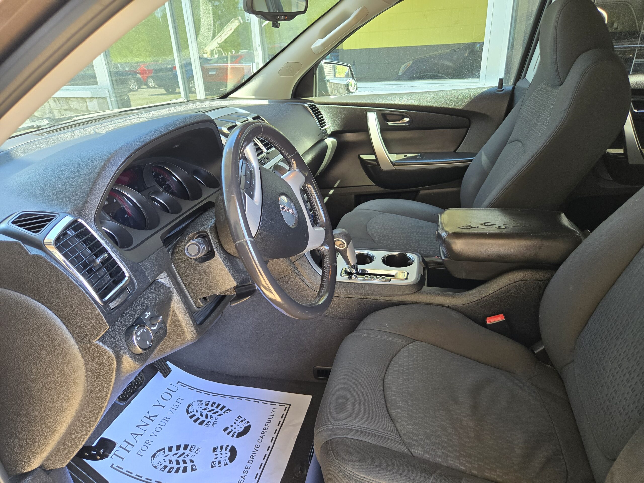 
								2011 GMC Acadia full									