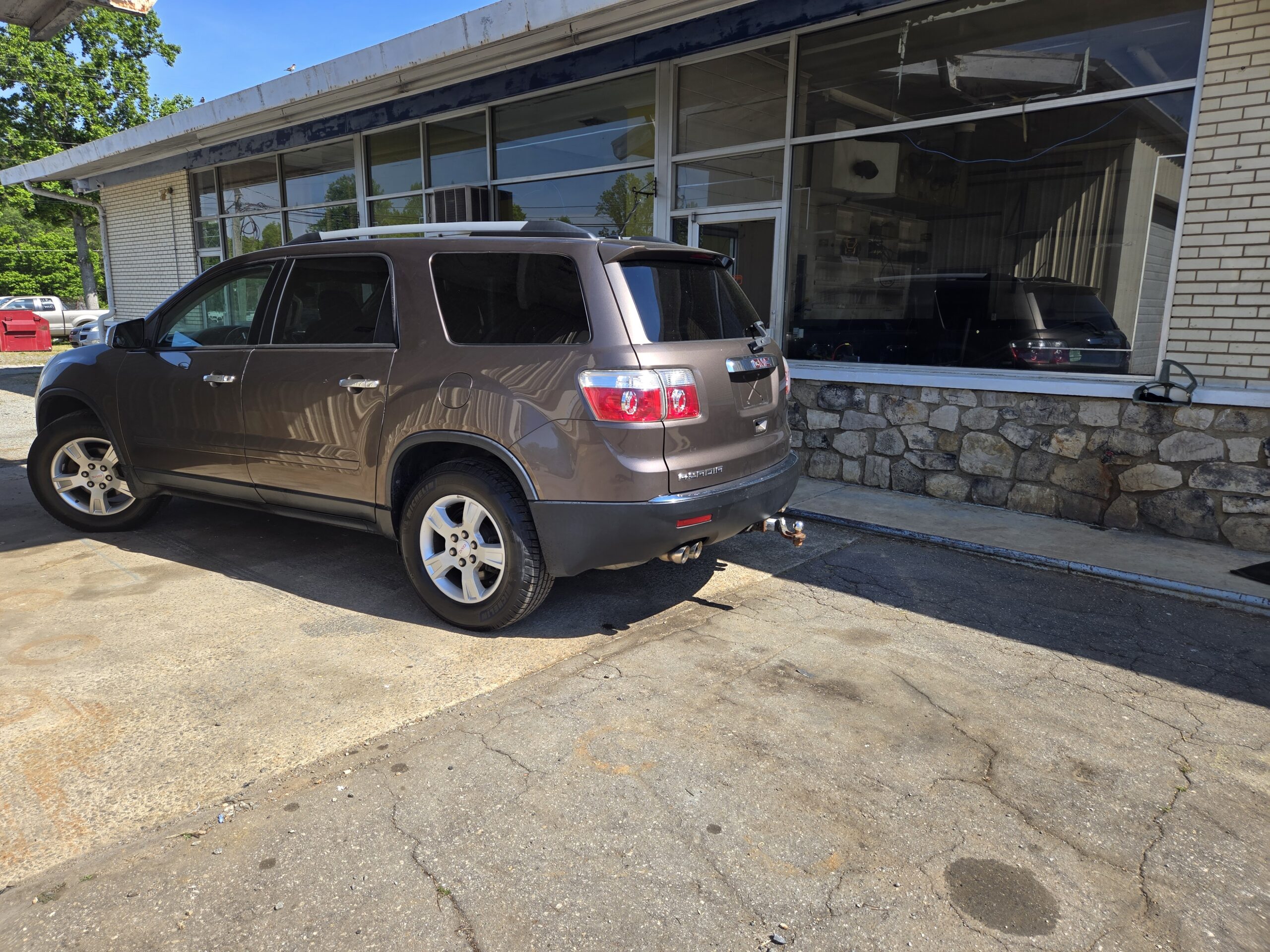 
								2011 GMC Acadia full									