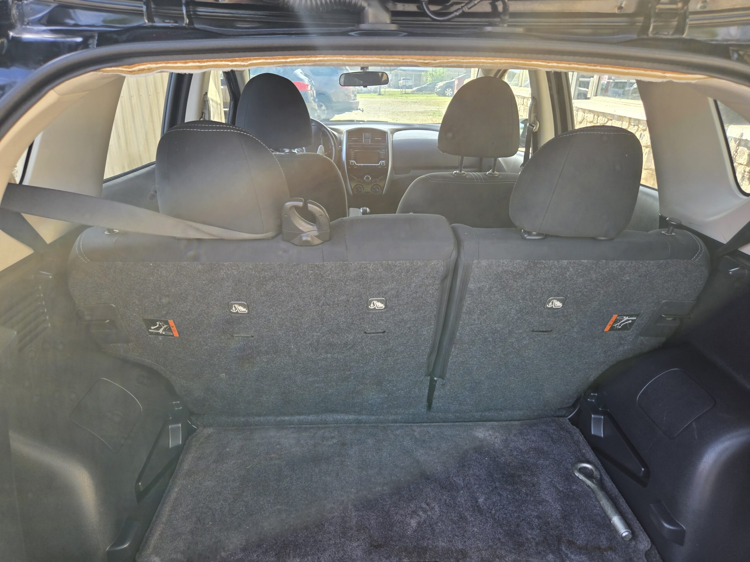 
								2015 Nissan Versa Note full									