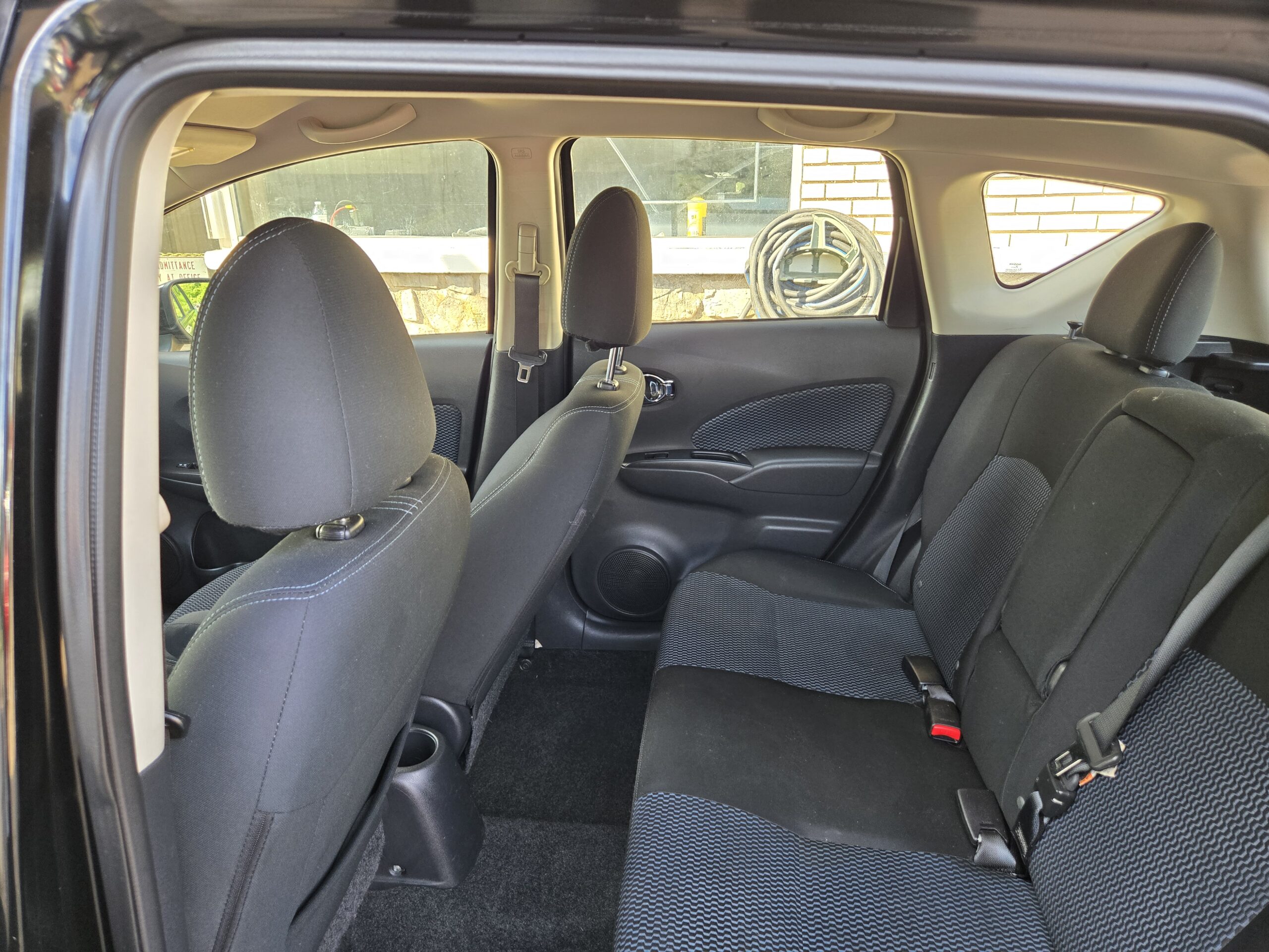 
								2015 Nissan Versa Note full									