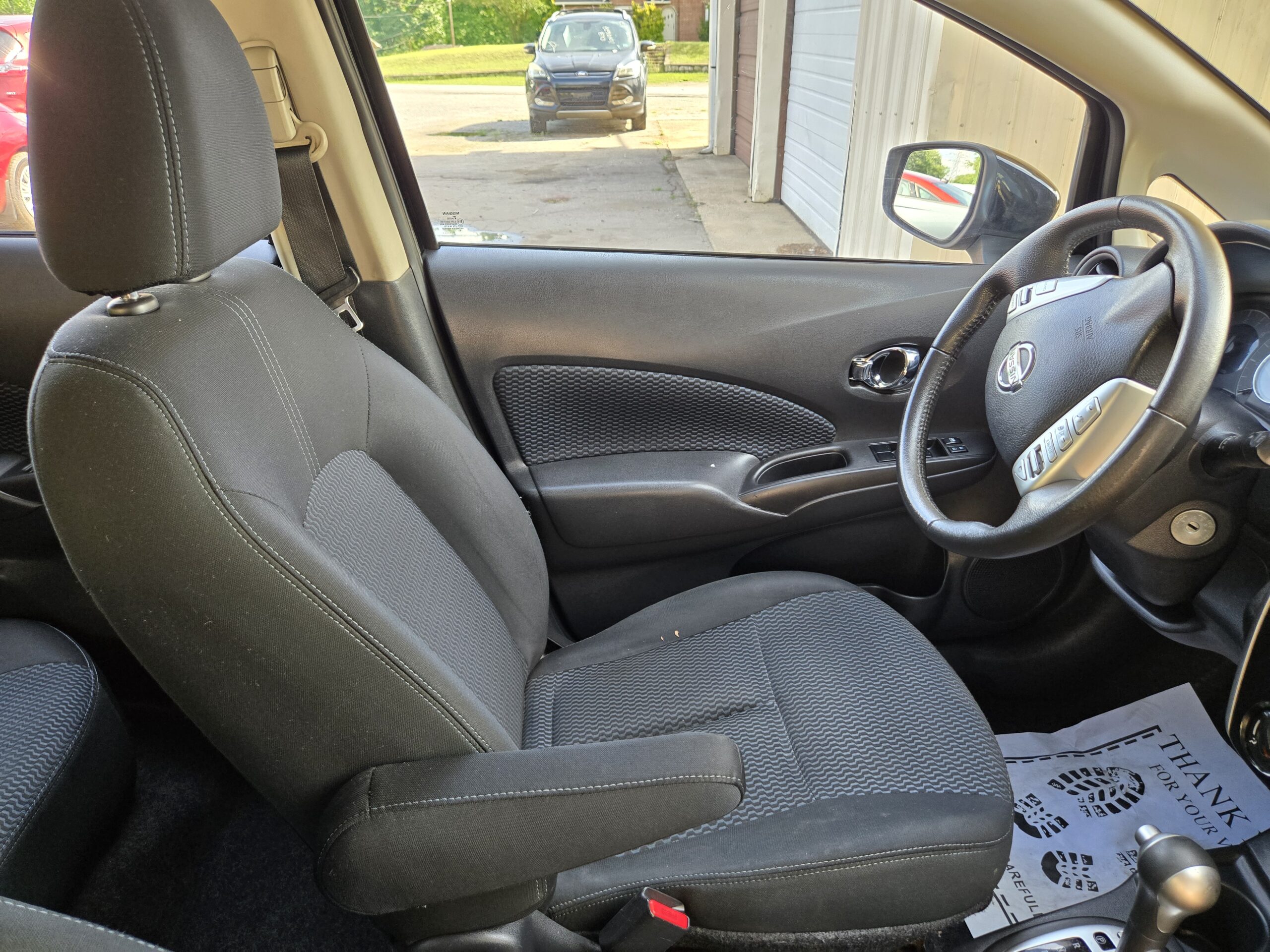 
								2015 Nissan Versa Note full									