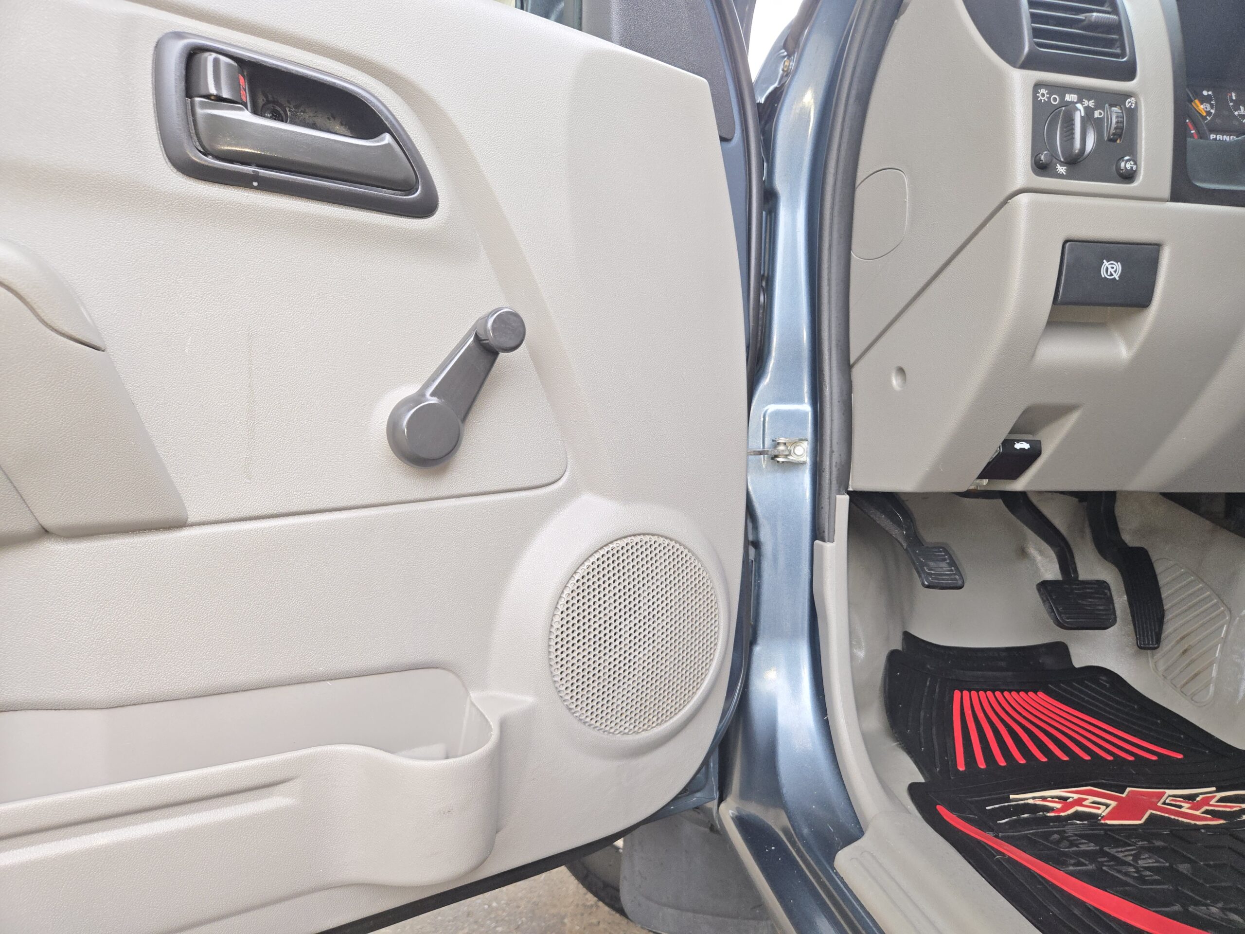 
								2006 Chevrolet Colorado full									