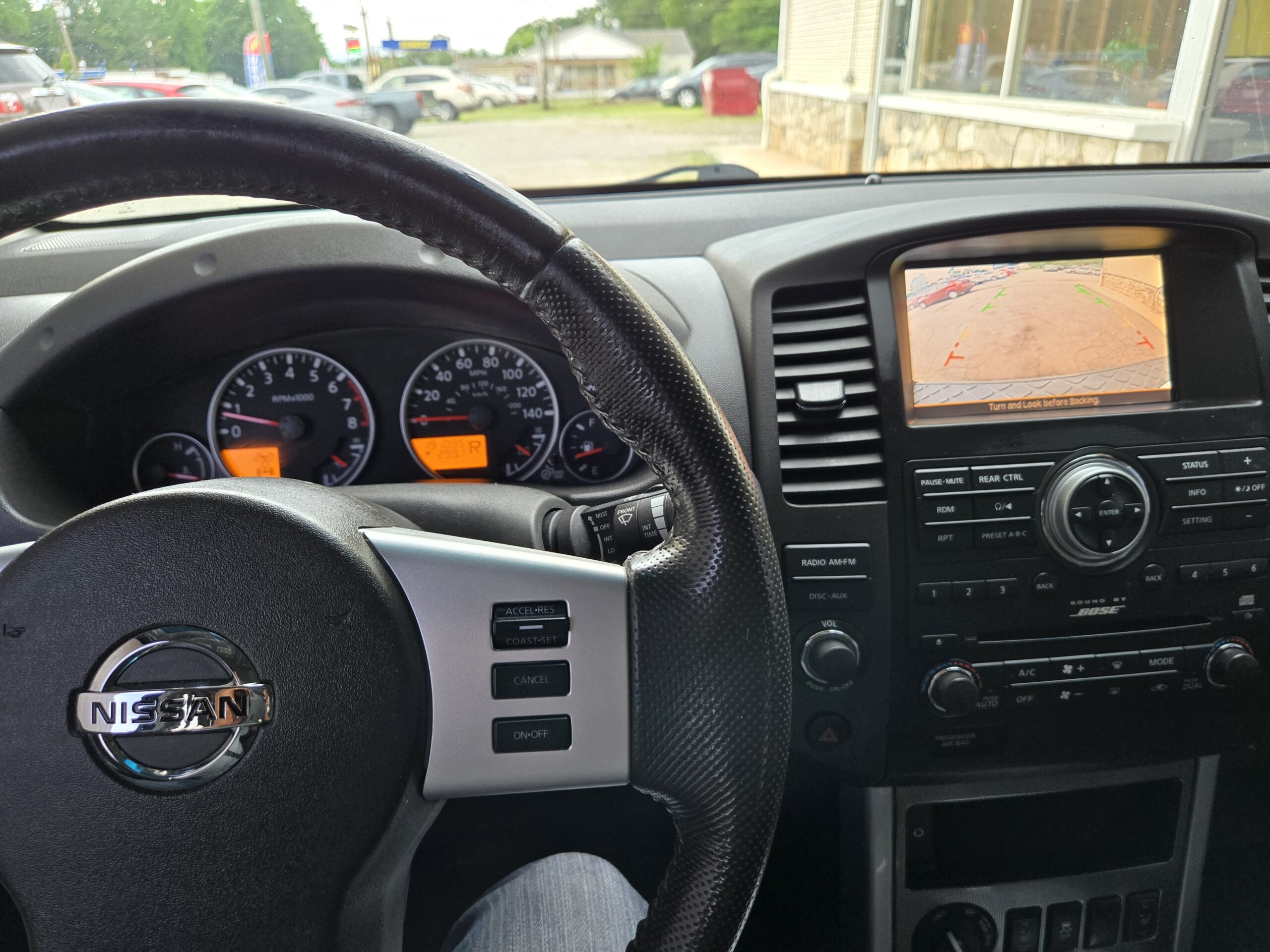 
								2012 NISSAN PATHFINDER full									