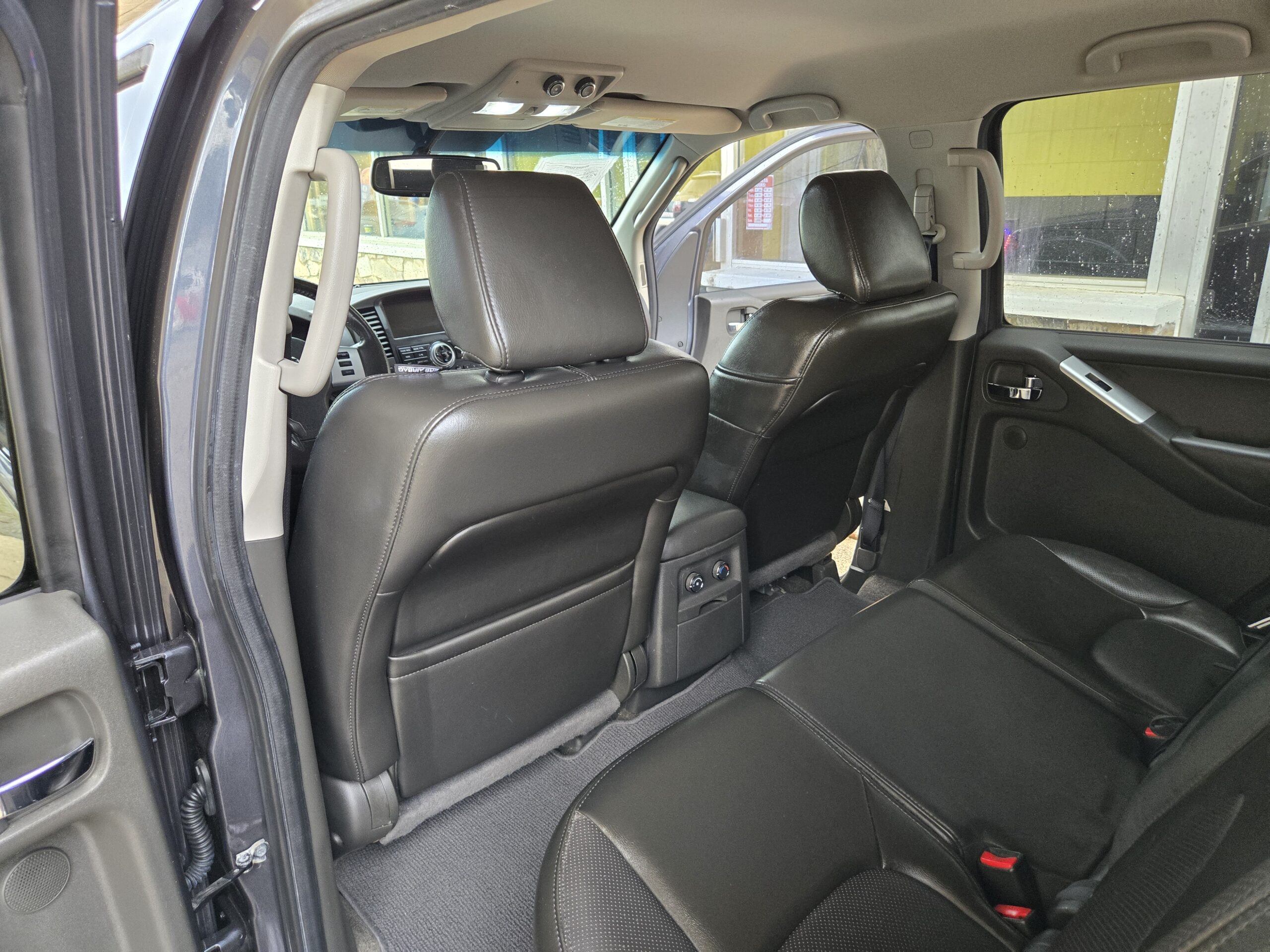 
								2012 NISSAN PATHFINDER full									