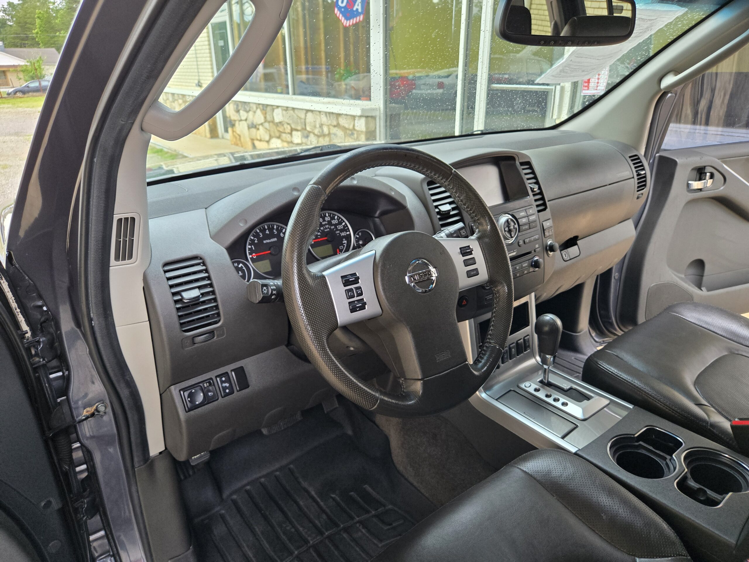 
								2012 NISSAN PATHFINDER full									