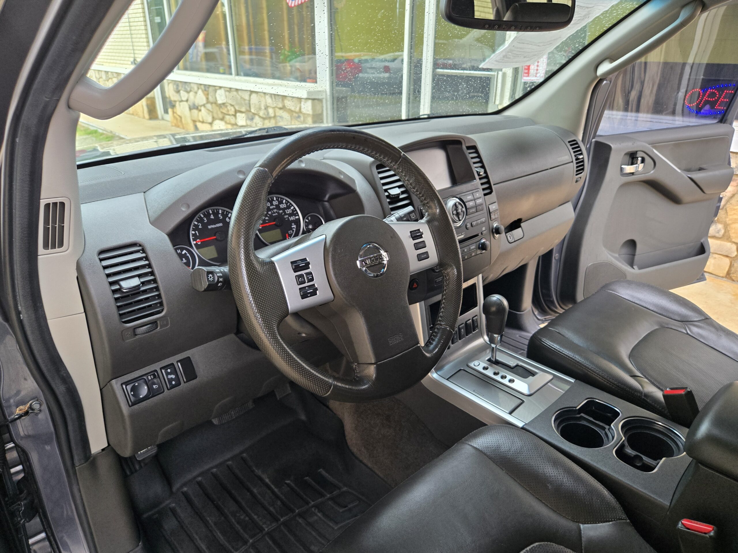 
								2012 NISSAN PATHFINDER full									