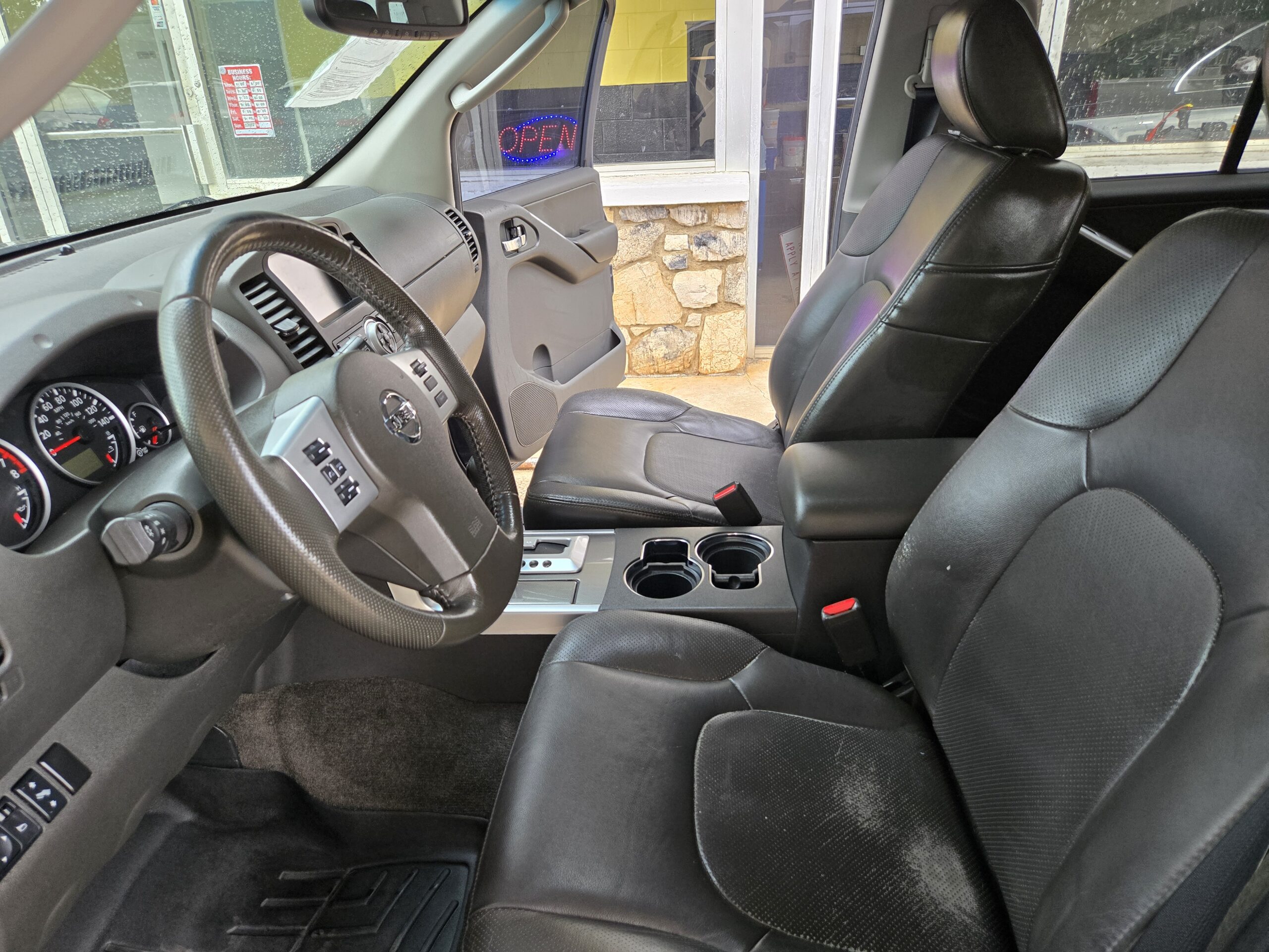 
								2012 NISSAN PATHFINDER full									