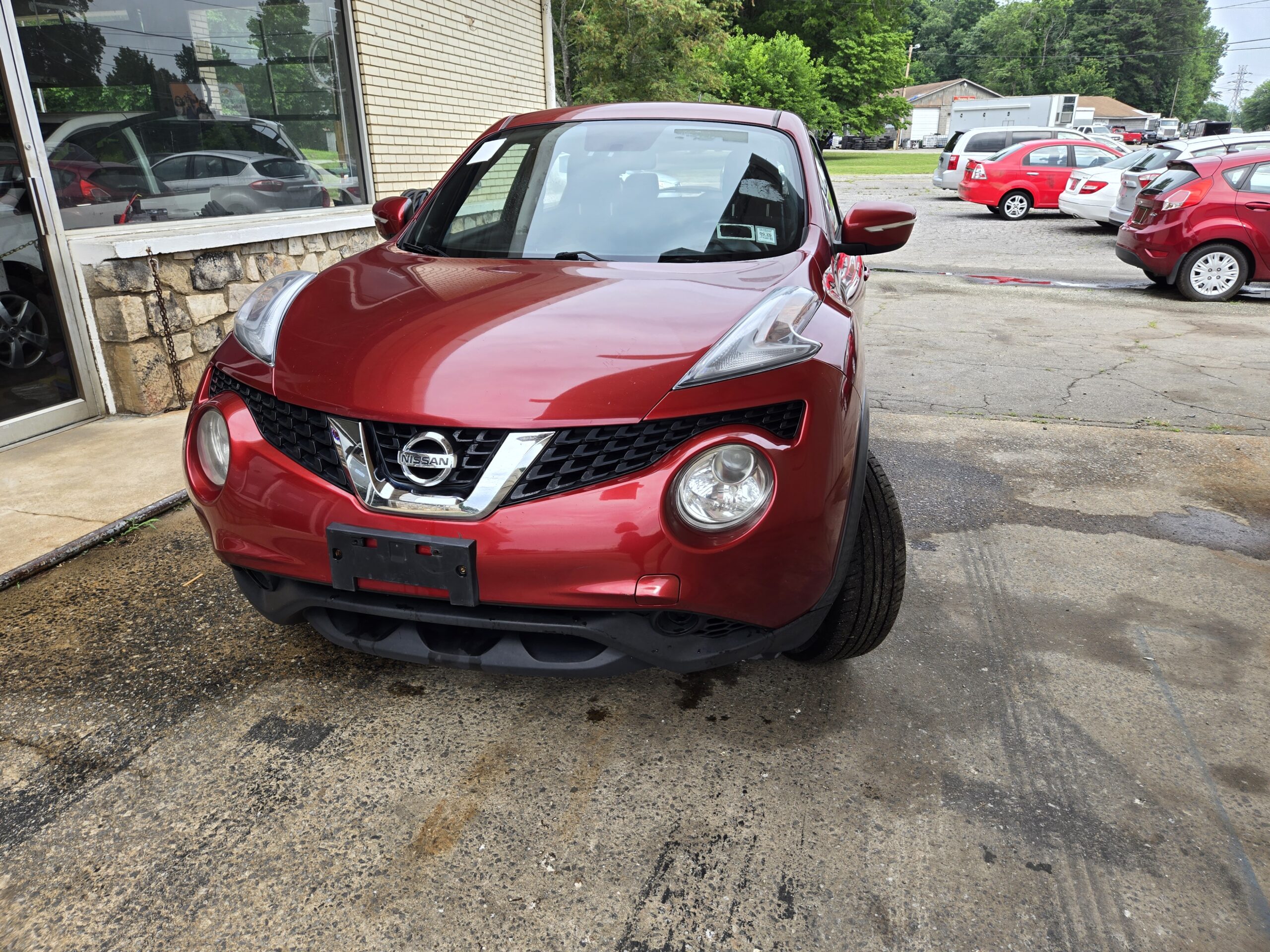 
								2016 Nissan Juke full									