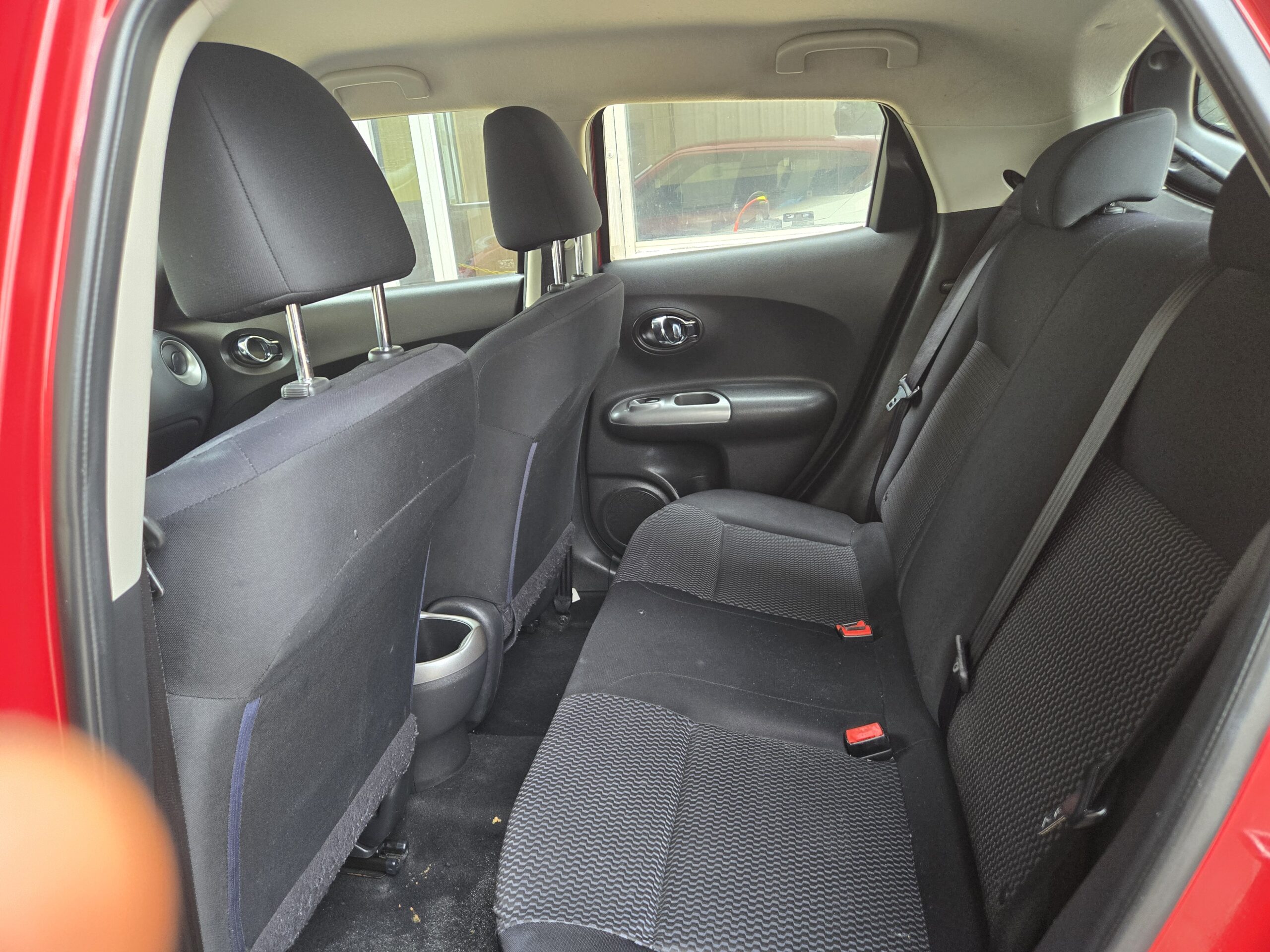 
								2016 Nissan Juke full									