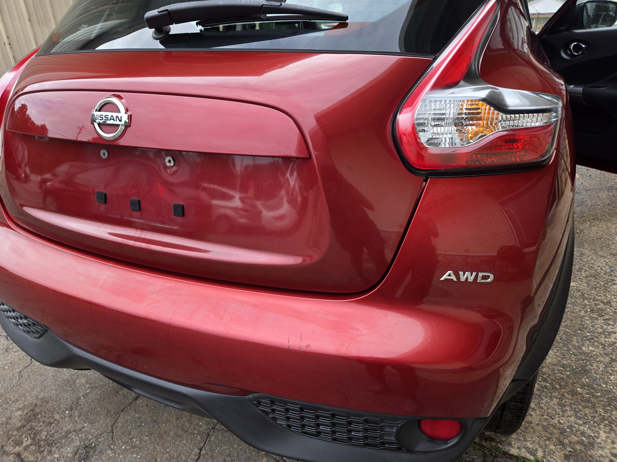 
								2016 Nissan Juke full									
