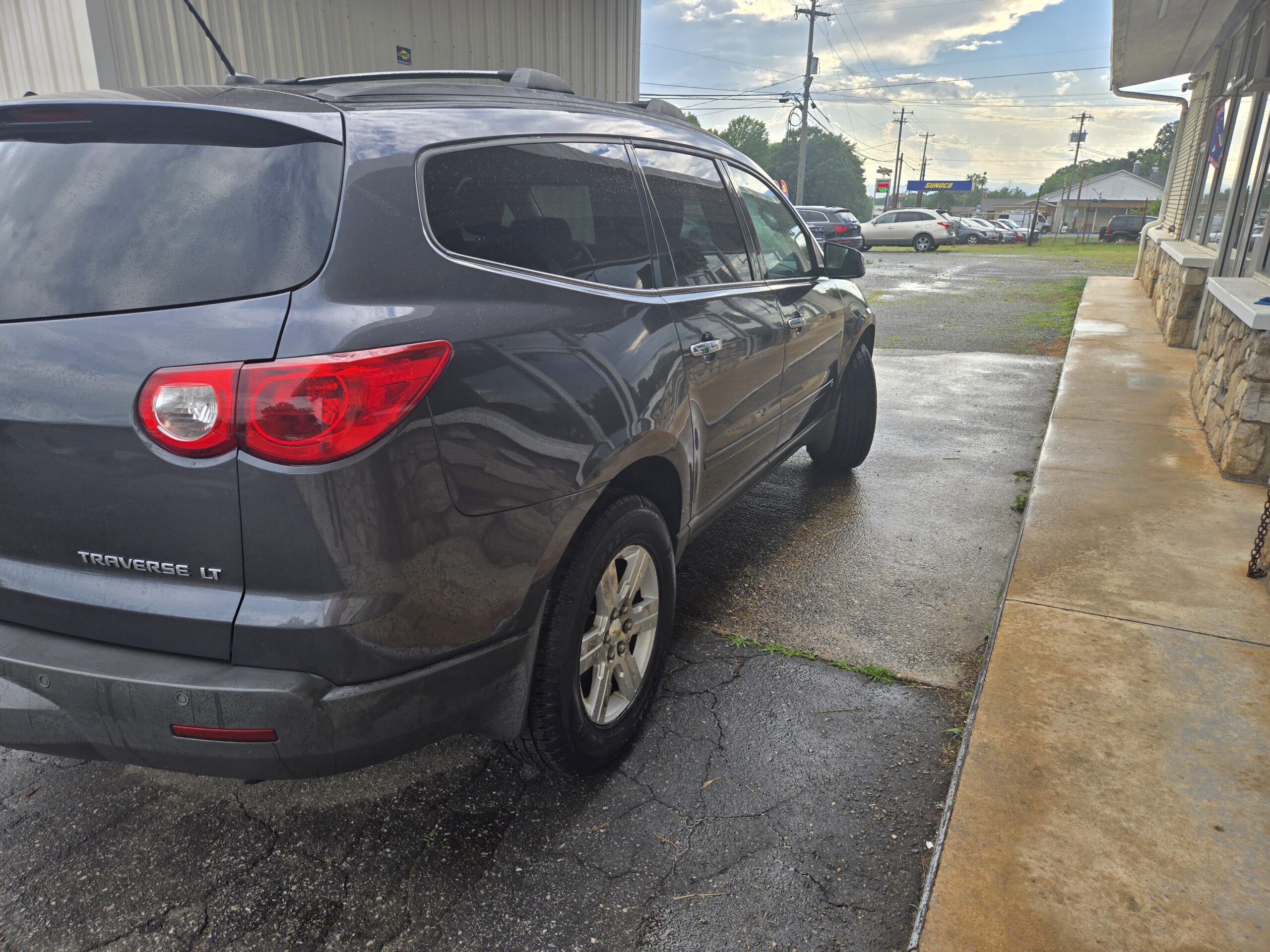 
								2010 Chevrolet Traverse full									