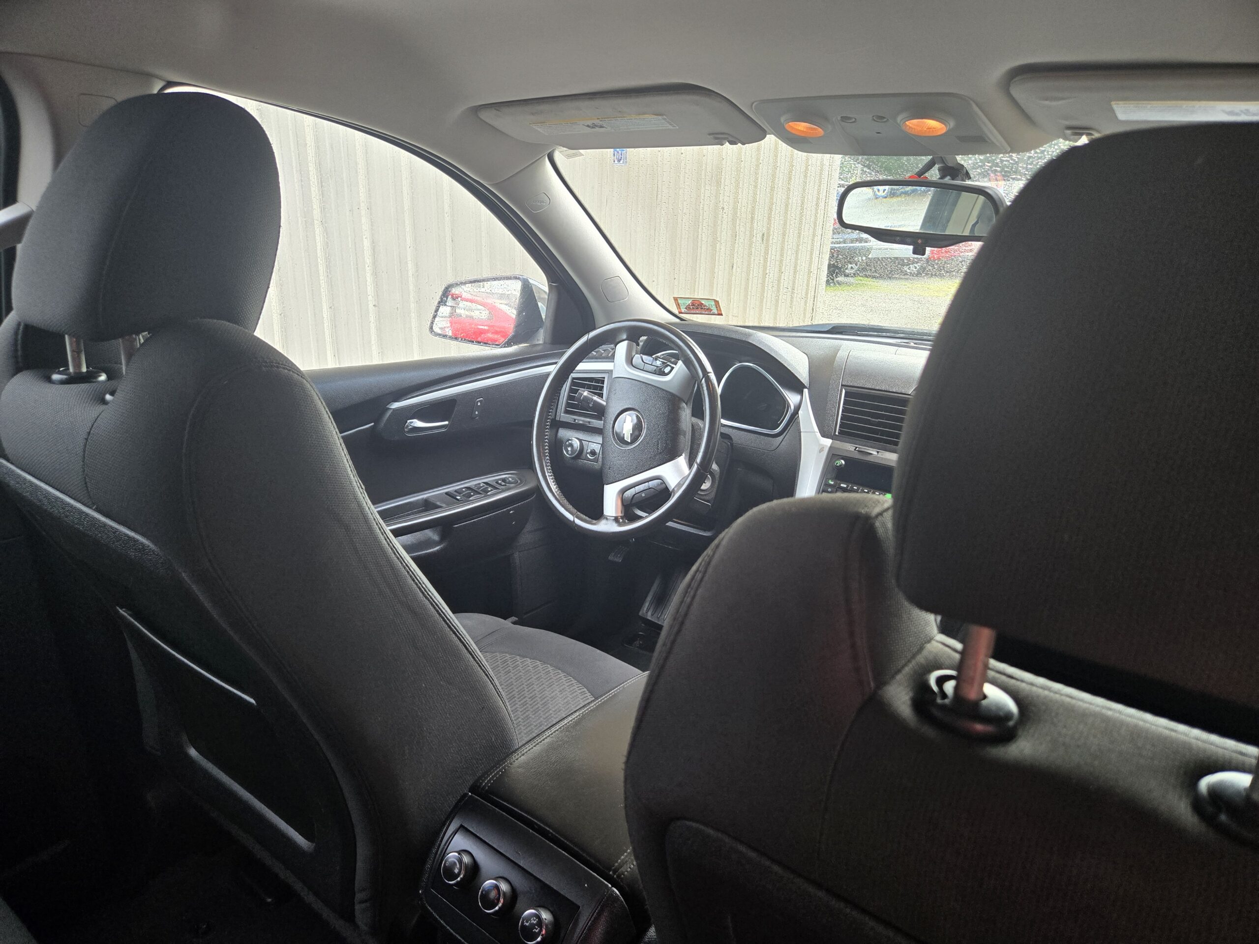 
								2010 Chevrolet Traverse full									